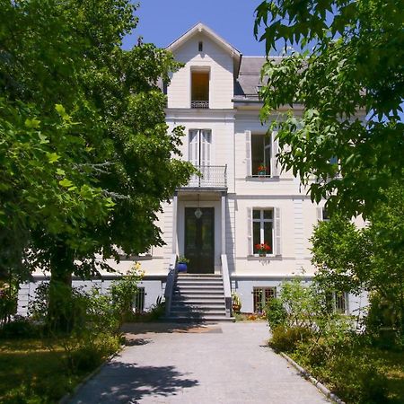La Villa Ilixon Bagnères-de-Luchon Exteriör bild